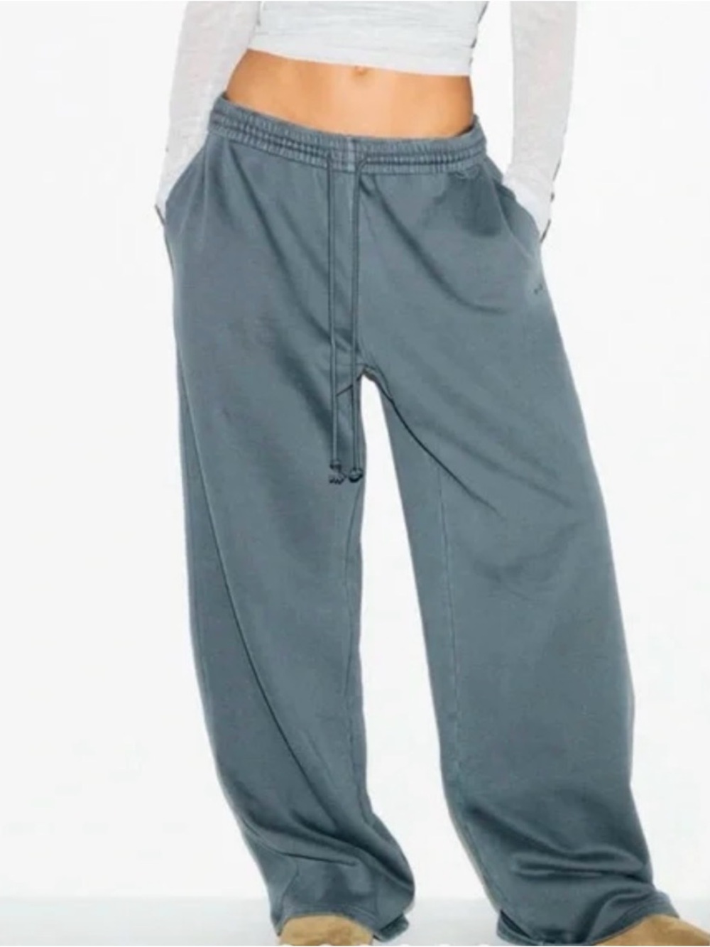 NWT SKIMS szS Boyfriend Fleece Baggy Sweatpants in color Zircon…